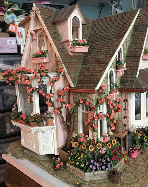 Dollhouse Pink Cottage Wallpaper