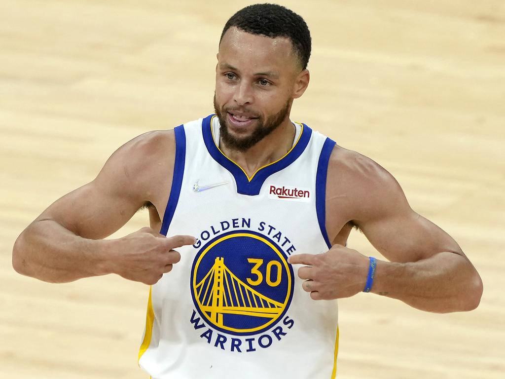 Steph Curry Pointing At Jersey Wallpaper