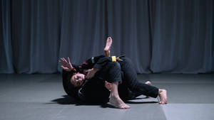 Caption: Mastering The Art Of Brazilian Jiu-jitsu Wallpaper