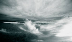 Dramatic Scene Ocean Desktop Wallpaper