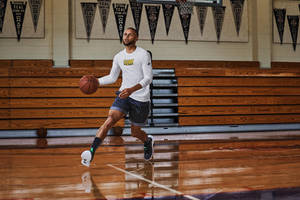 Steph Curry Training At Empty Court Wallpaper