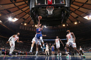 Steph Curry With New York Knicks Wallpaper