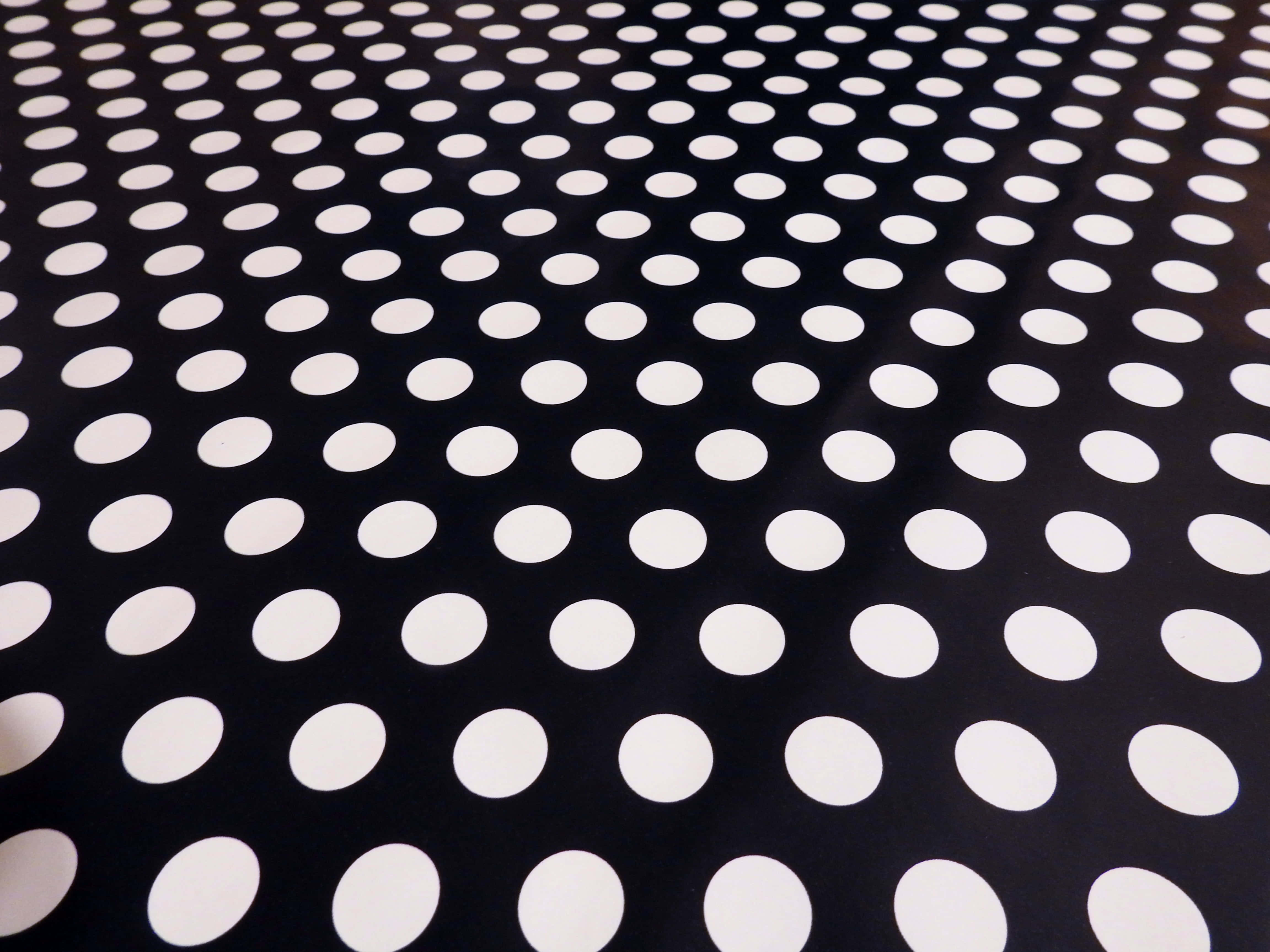 Abstract Black And White Dots Pattern