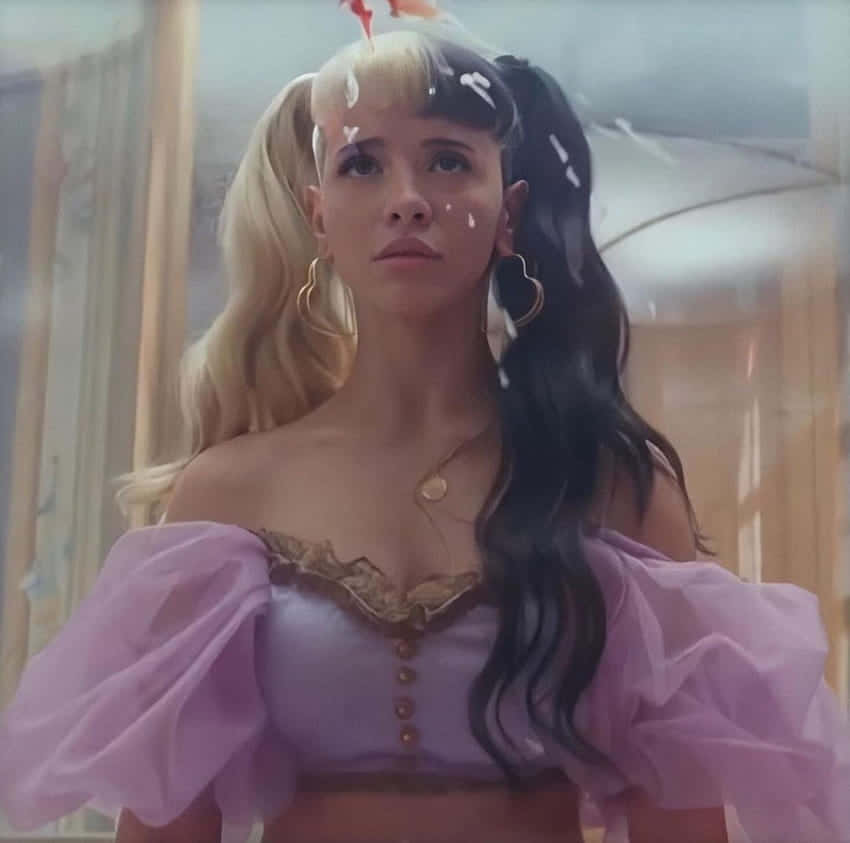 Aesthetic Purple Outfit Of Melanie Martinez