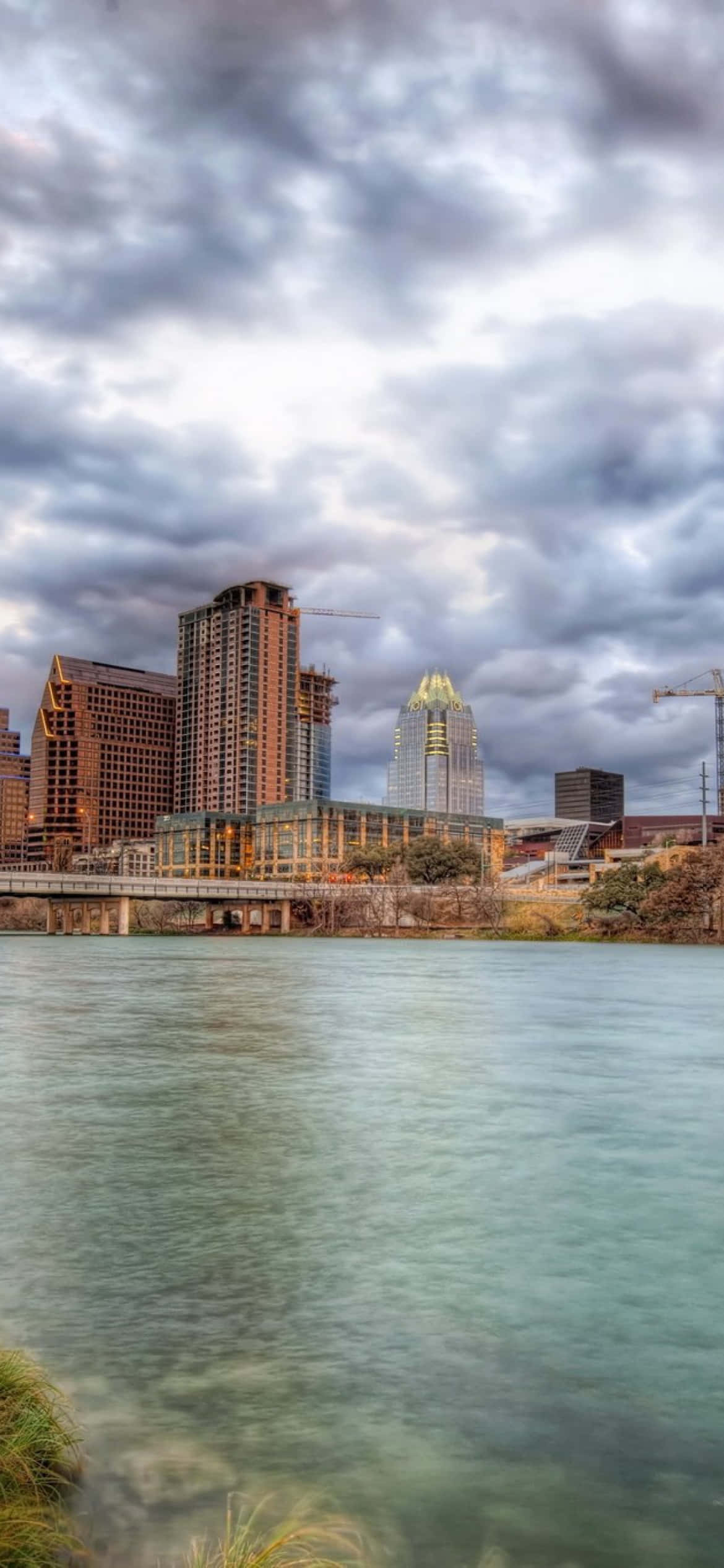 Stay Connected With The Amazing Iphone In Texas