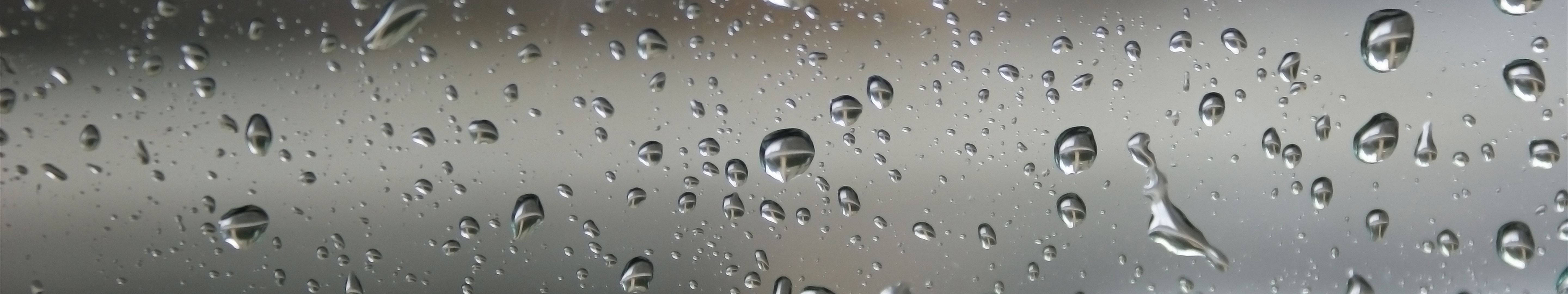 3 Monitor Dew Drops Wallpaper