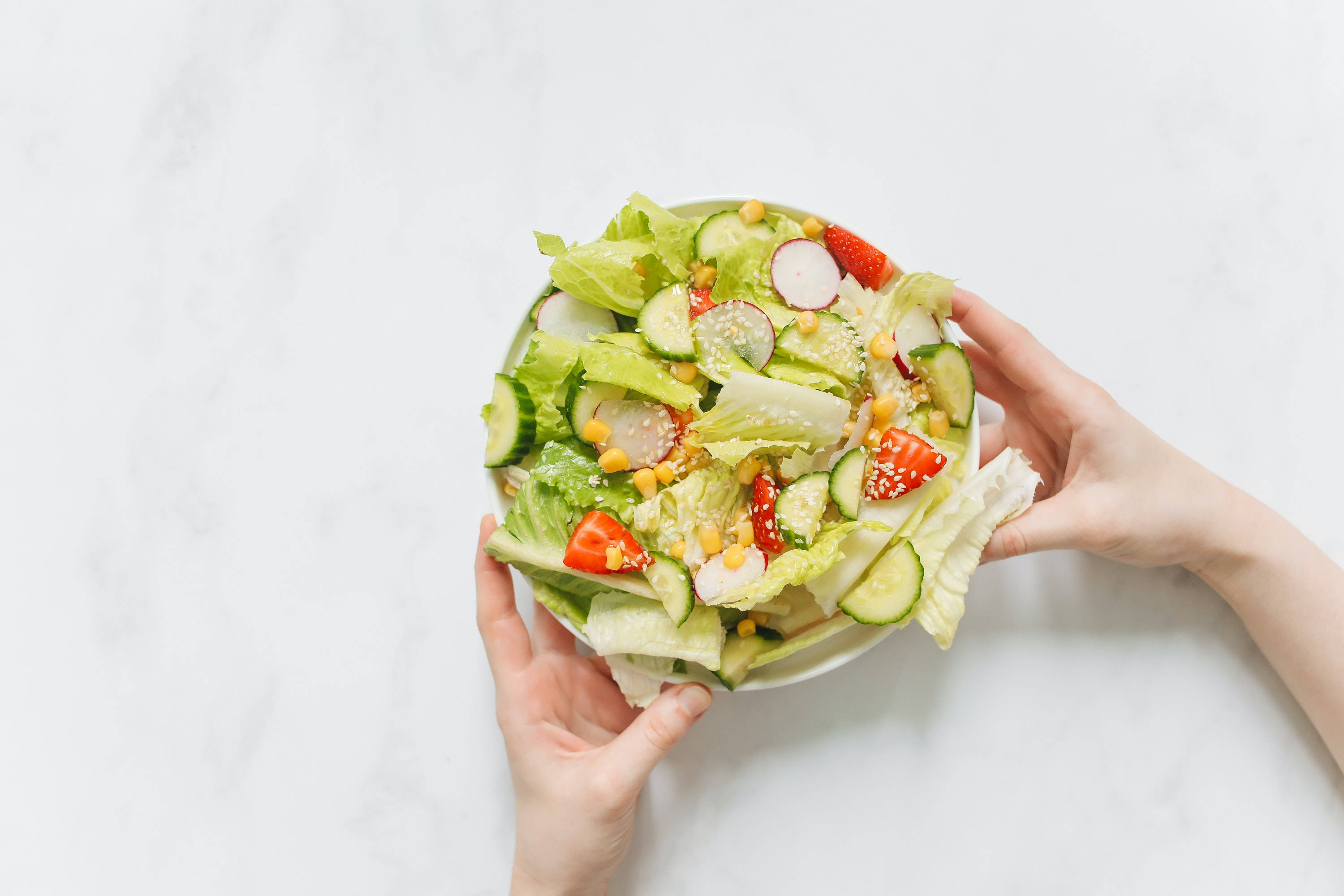 A Healthy Mix: Gourmet Fresh Salad Bowl Wallpaper