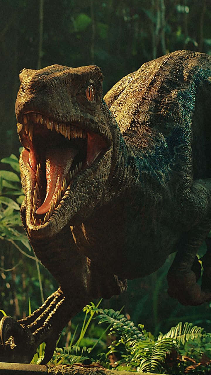 A Realistic Image Of A Dinosaur Looking To The Side Wallpaper