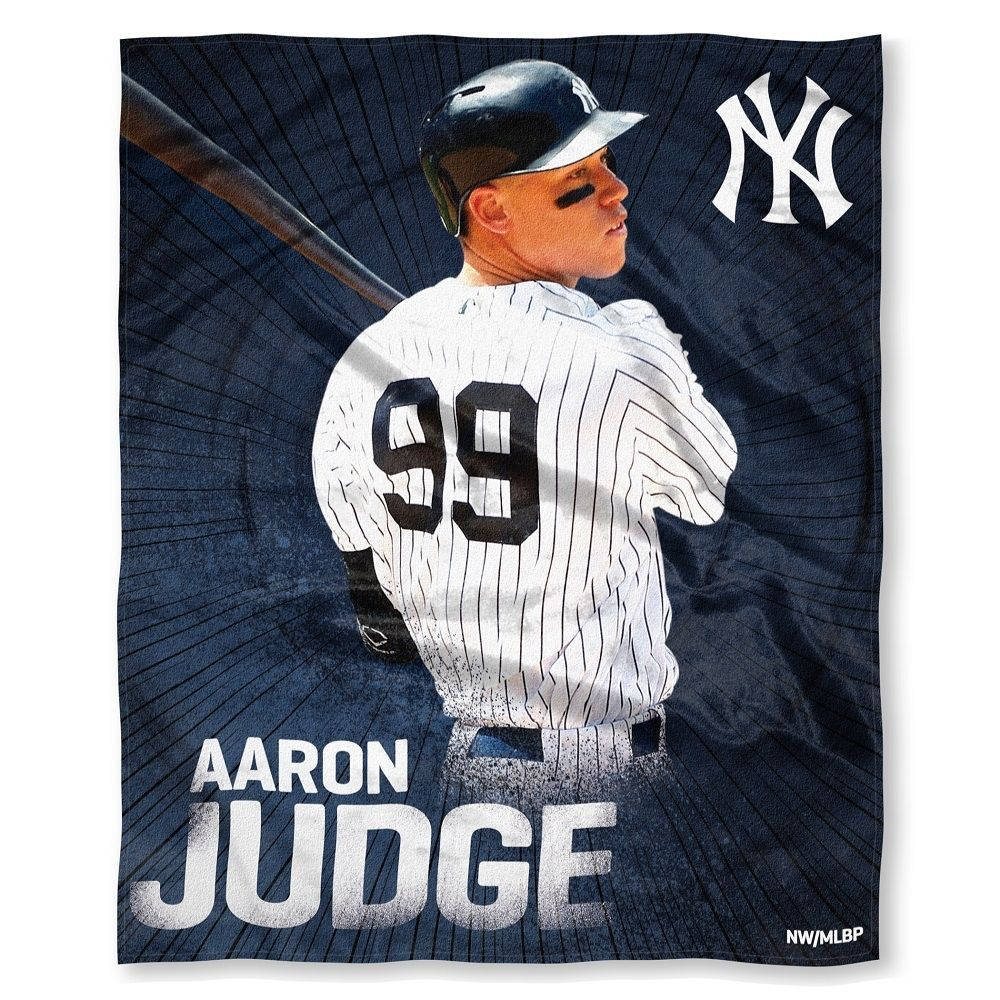 Aaron Judge 99 White Shirt Wallpaper