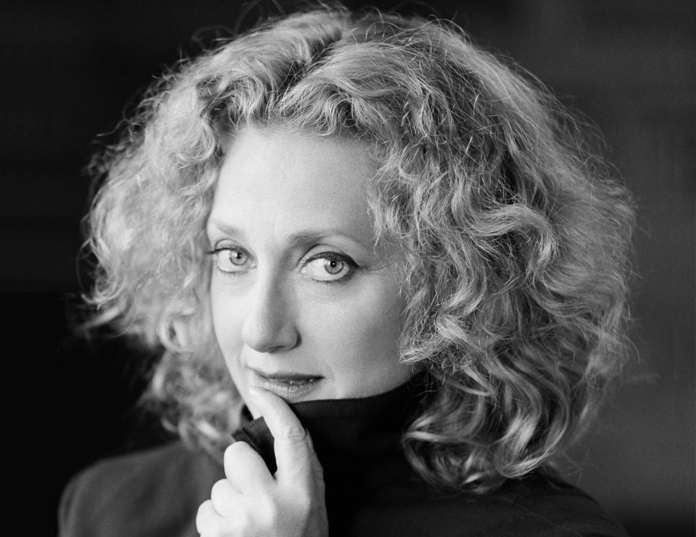 Actress Carol Kane Wallpaper