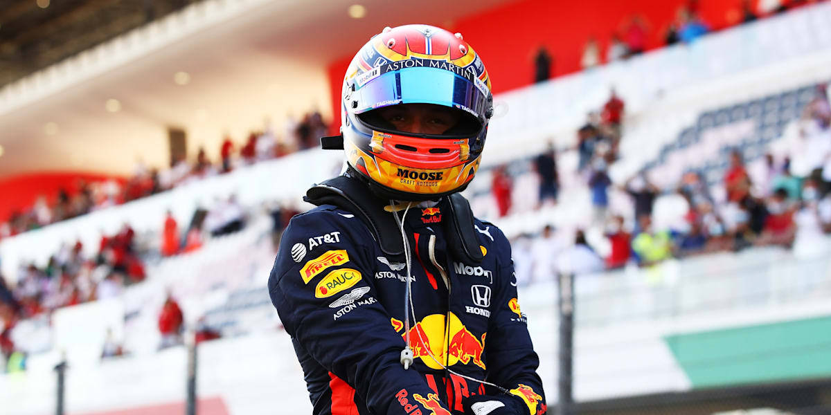 Alexander Albon Wearing Race Helmet Wallpaper