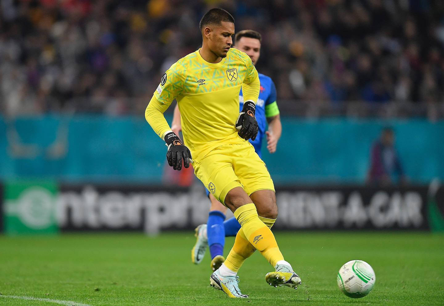 Alphonse Areola Chasing Ball During Match Wallpaper