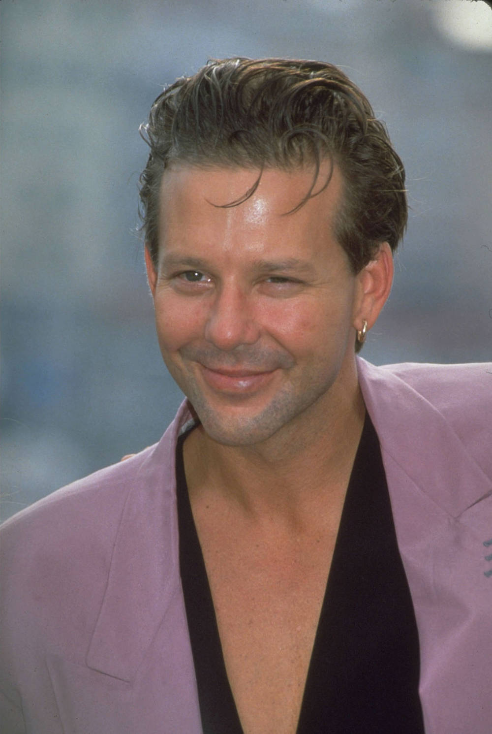 American Actor Mickey Rourke 1989 Portrait Wallpaper