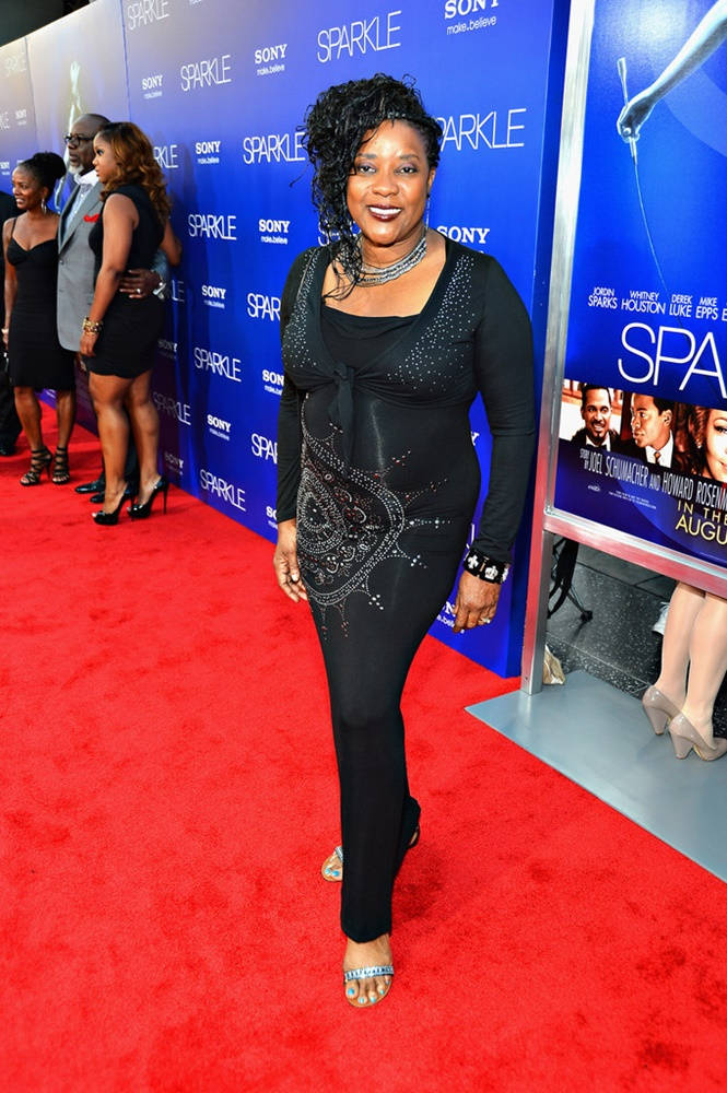 American Actress And Singer Loretta Devine 2012 Sparkle Premiere Wallpaper