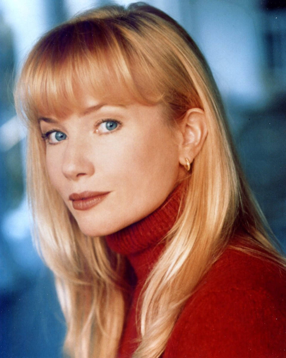 American Actress Rebecca De Mornay Risky Business Portrait Wallpaper