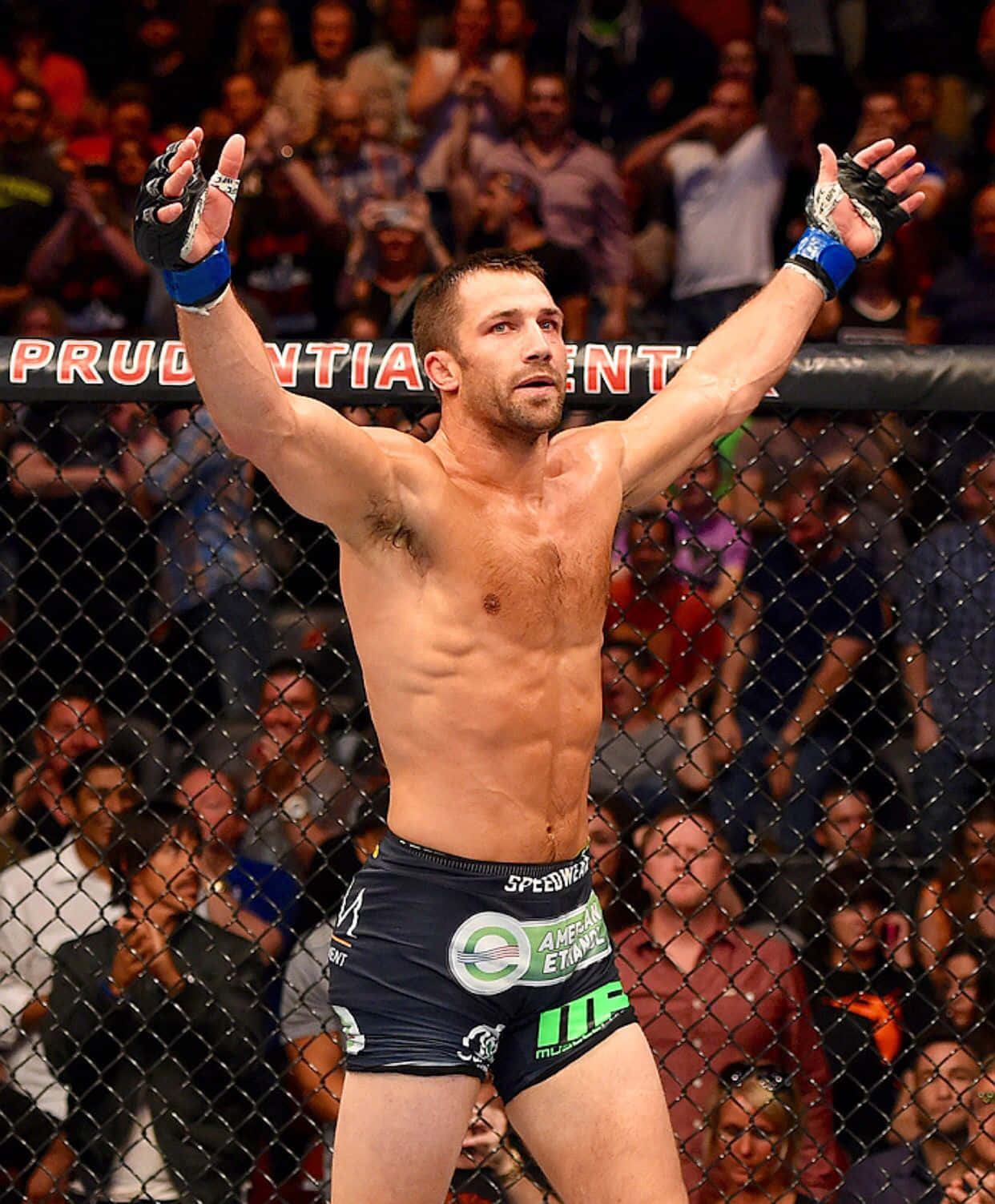 American Mixed Martial Artist Luke Rockhold Ufc Event 2015 Wallpaper