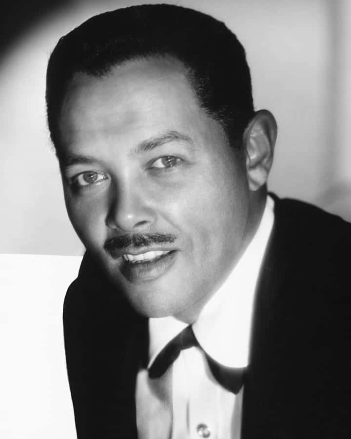 American Singer Billy Eckstine Greyscale Wallpaper