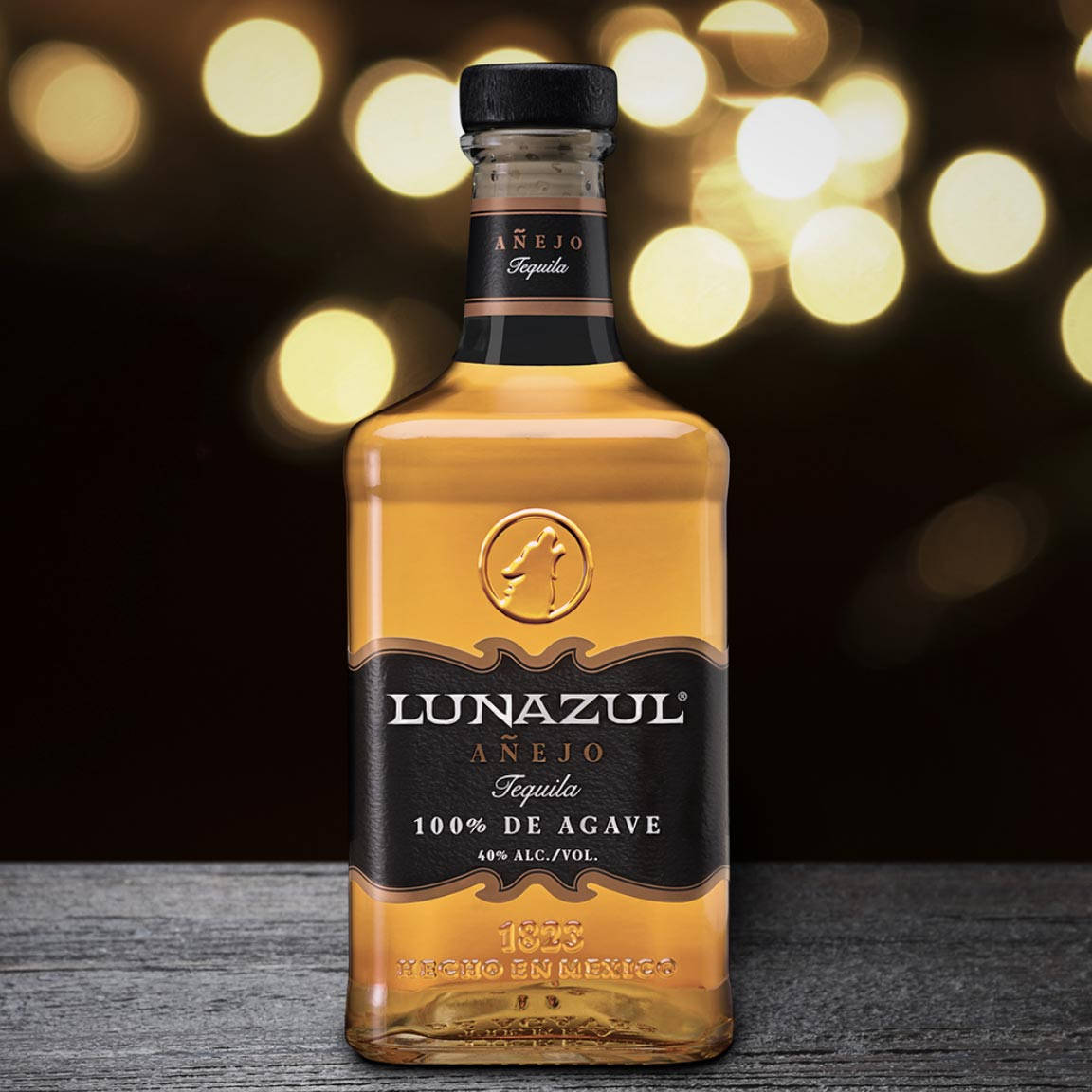 An Elegant Bottle Of Lunazul Anejo Tequila Wallpaper