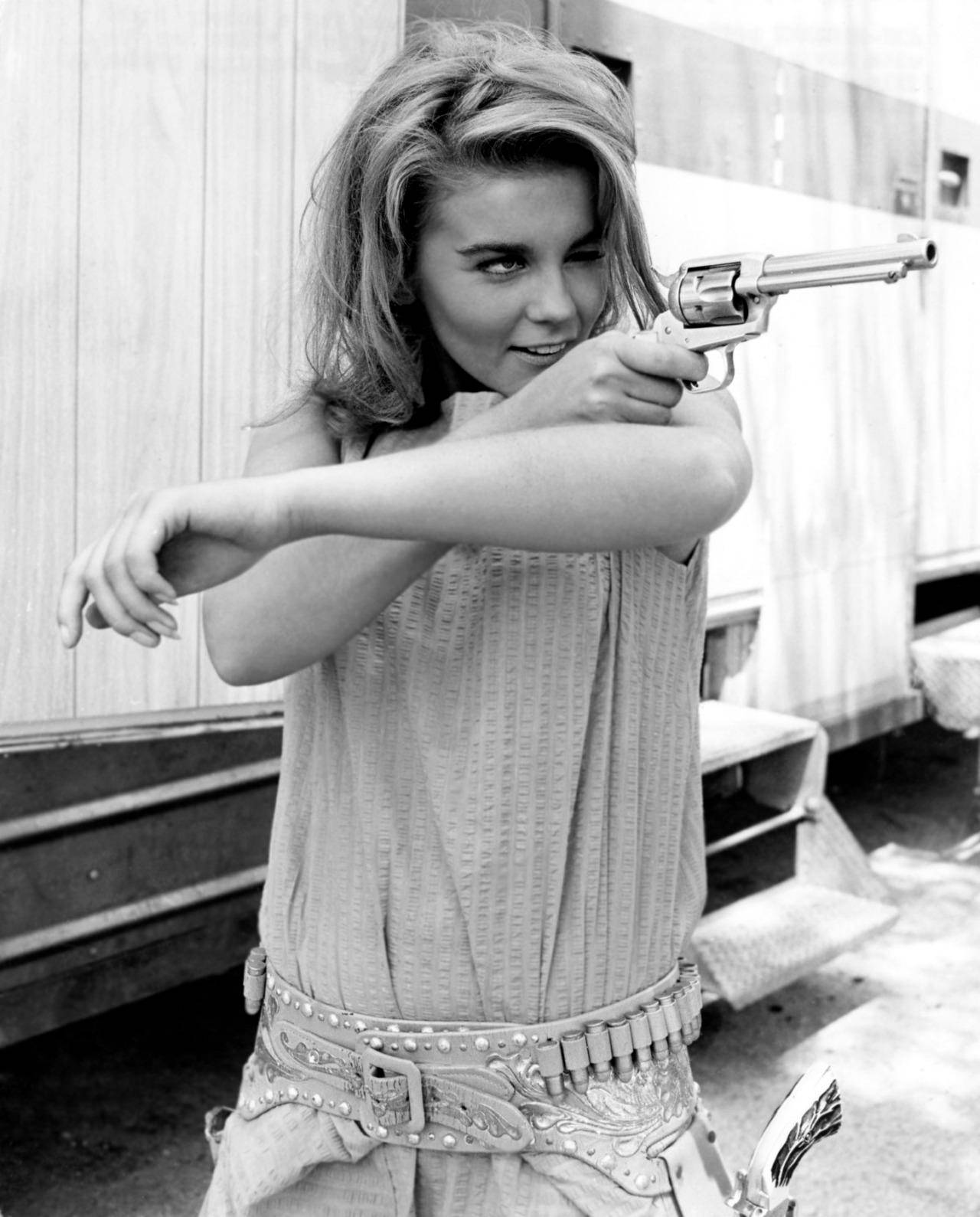 Ann Margret With Gun In Viva Las Vegas Still Wallpaper