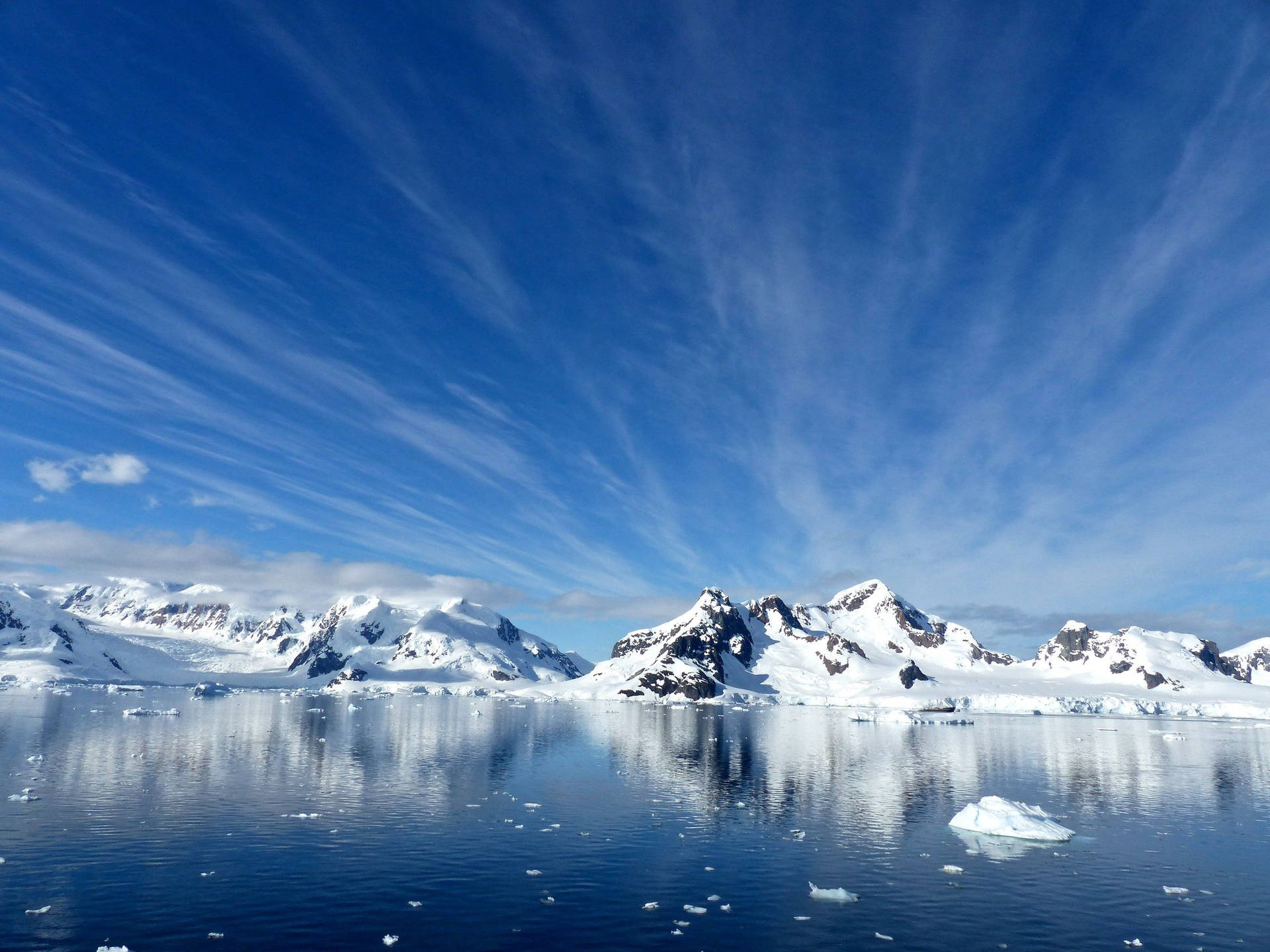 Icebergs | Oceanwide Expeditions