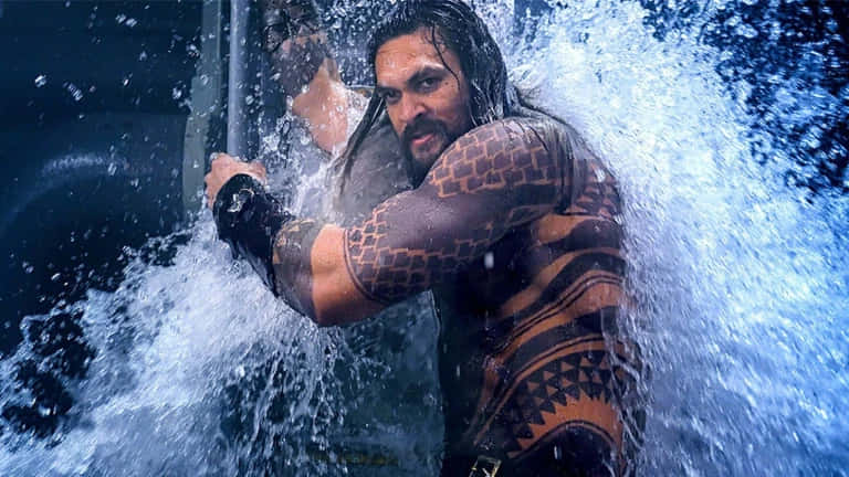 Aquaman On Waves Movie Wallpaper