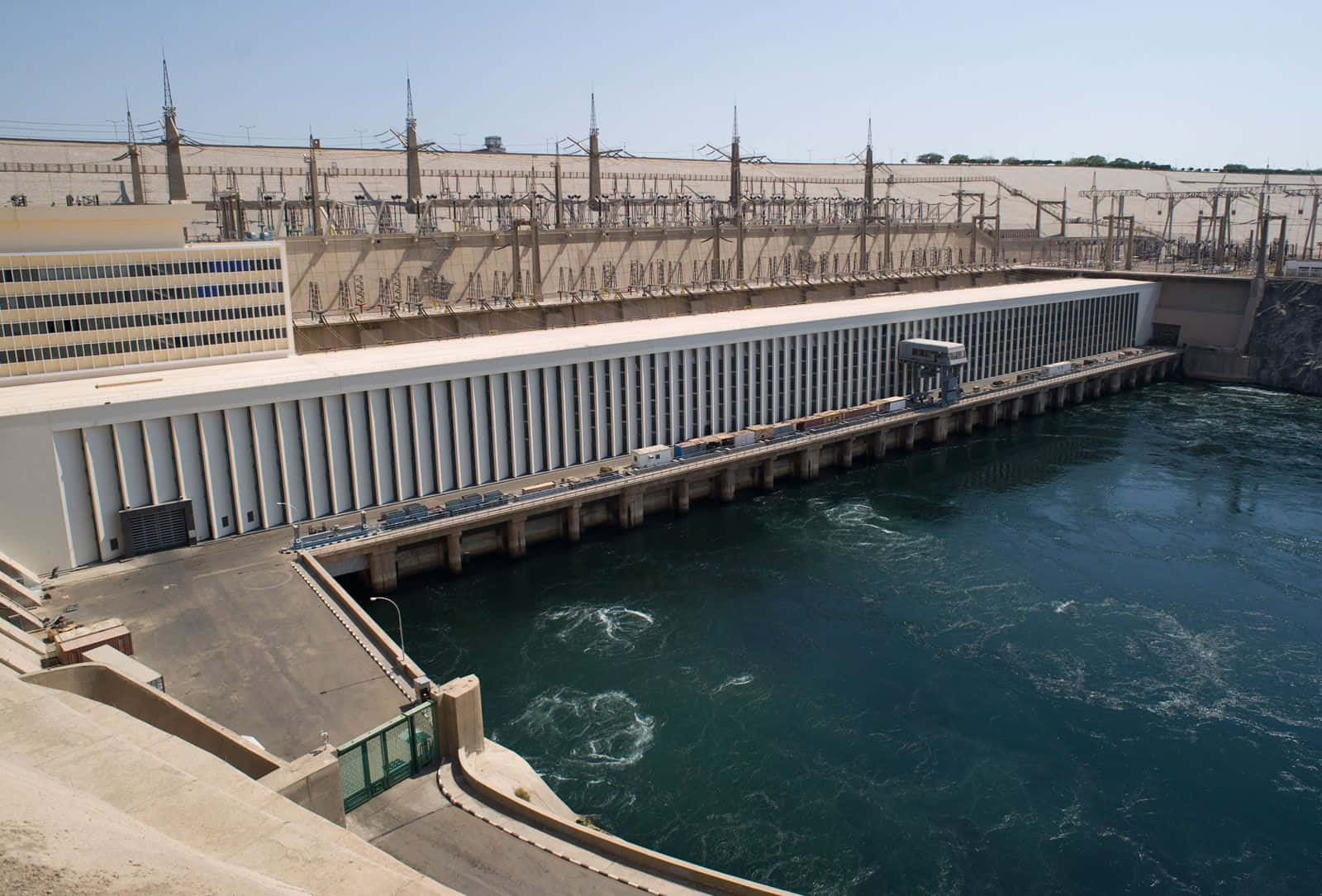 Aswan High Dam Bubbles Wallpaper