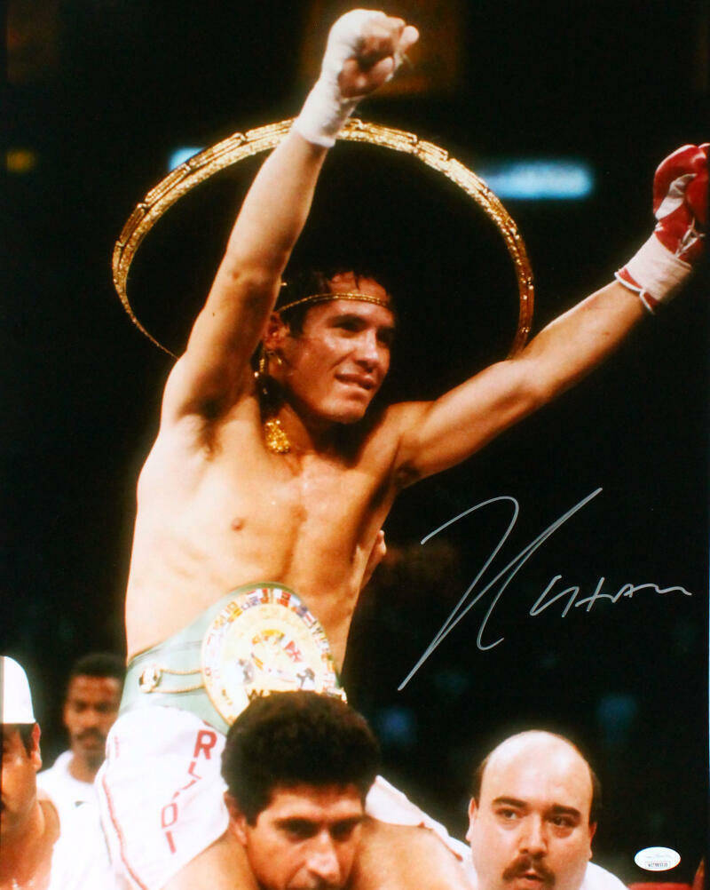 Autographed Julio Cesar Chavez Wallpaper