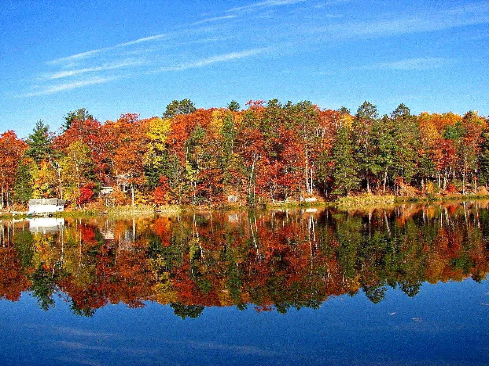 Autumn River Wisconsin Wallpaper