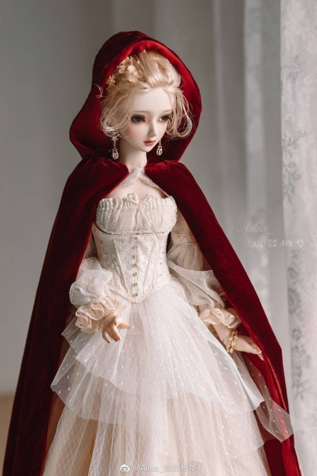 Download free Barbie Doll In Velvet Cloak Wallpaper - MrWallpaper.com