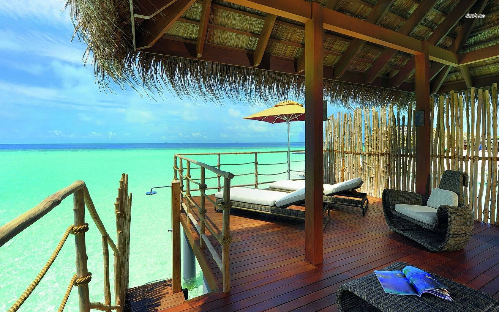 Beach House Constance Moofushi Wallpaper