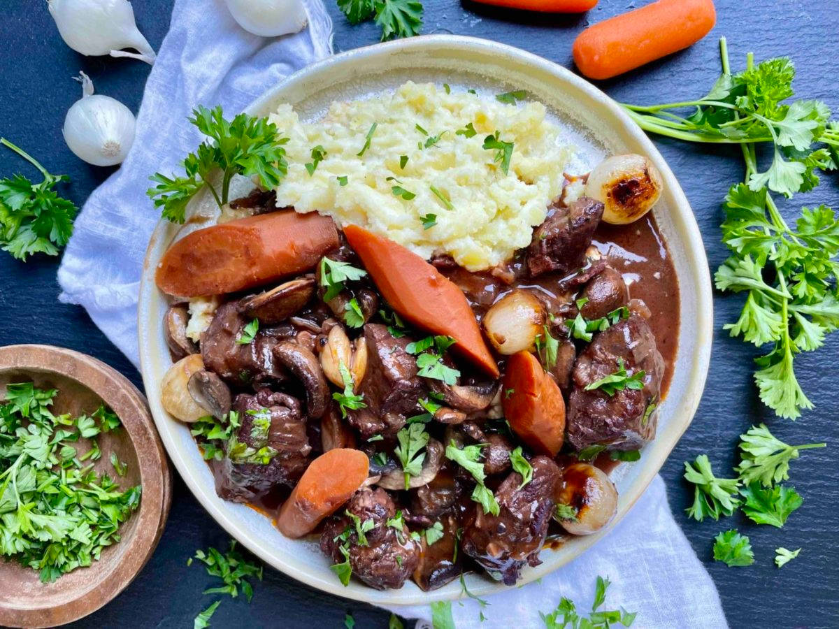 Beef Bourguignon And Mashed Potato Wallpaper