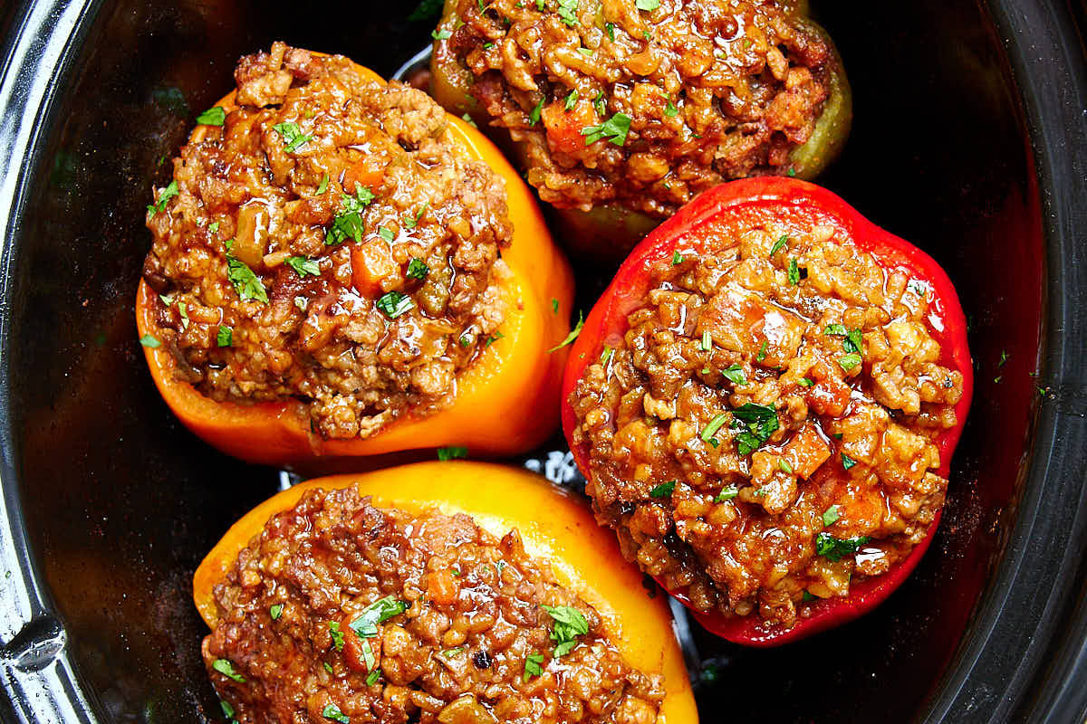 Beef Stuffed Bell Pepper Fruits Wallpaper