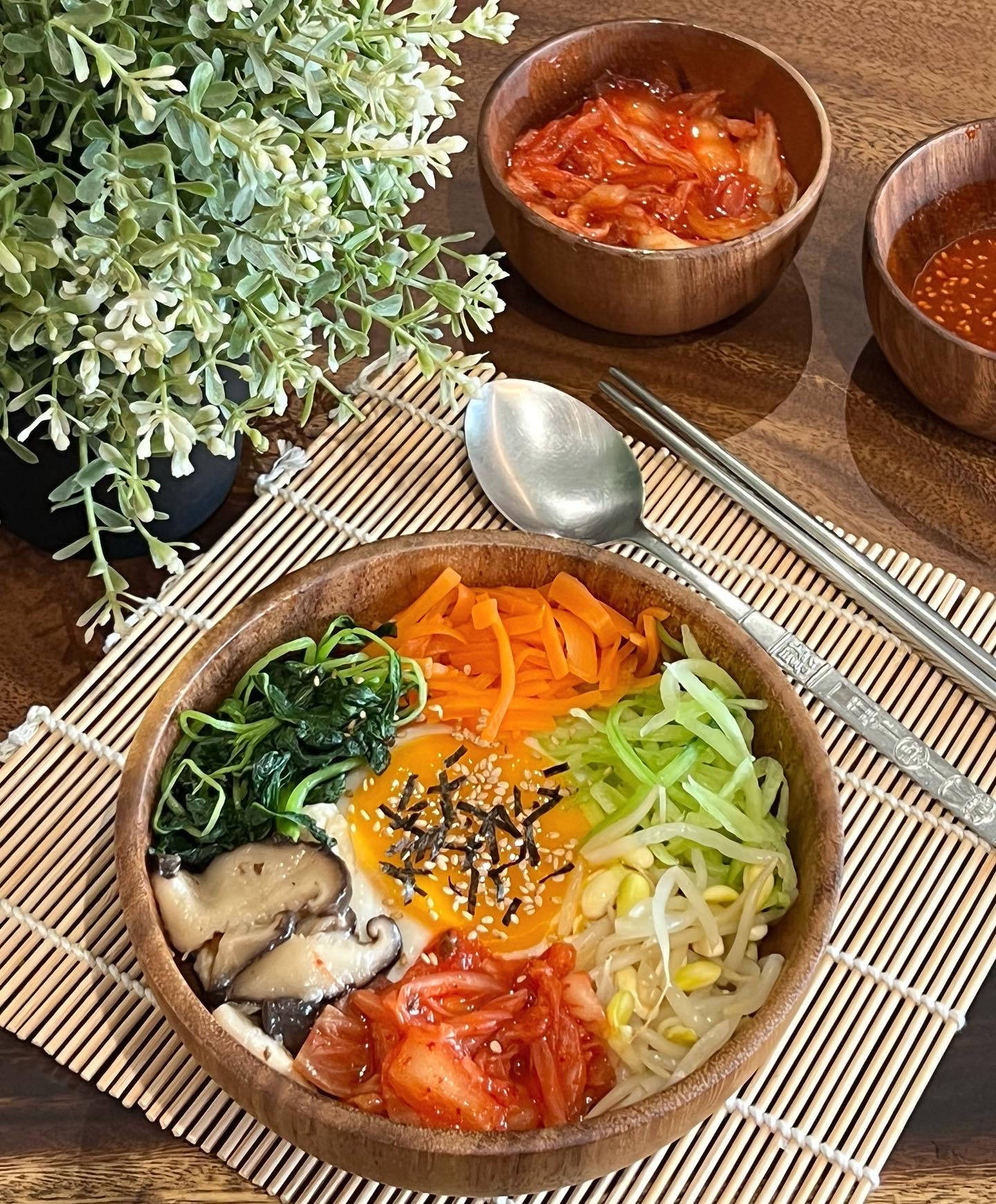 Bibimbap With Fresh Ingredients Wallpaper