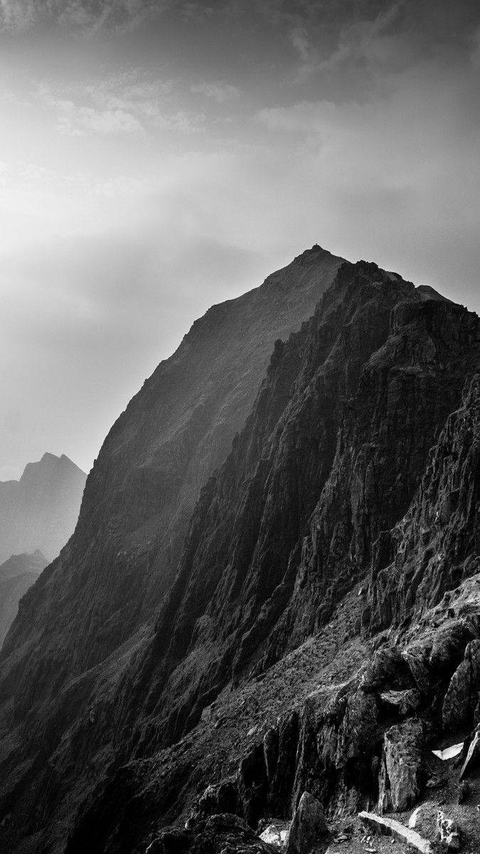 Black And White Iphone Rocky Mountain Wallpaper