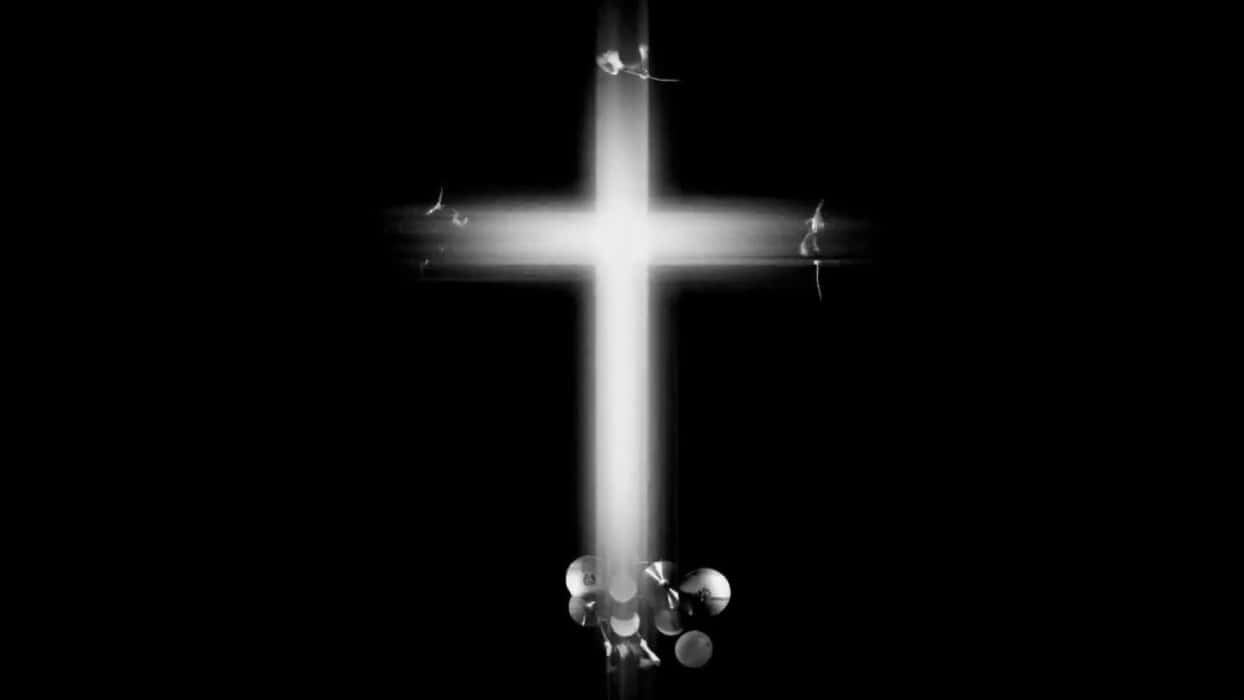 Black Cross Illuminating Wallpaper