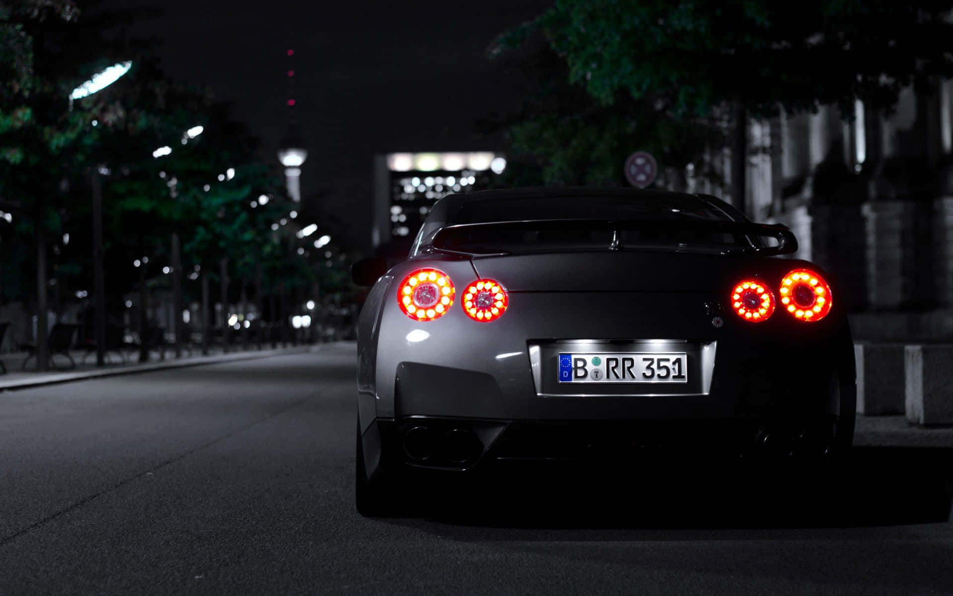 Black Gt-r Desktop Tail Lights Wallpaper