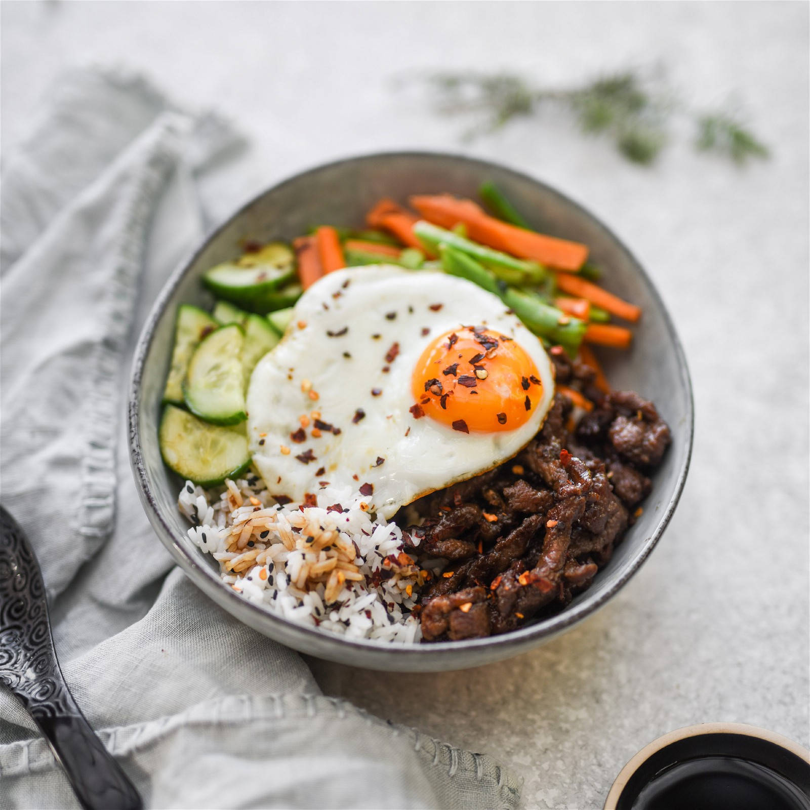 Black Sesame Seeds Over Bibimbap Wallpaper