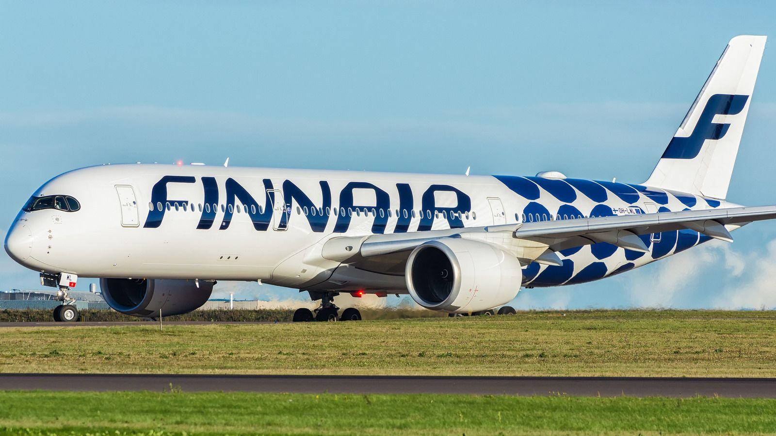 Blue Circle Finnair Wallpaper