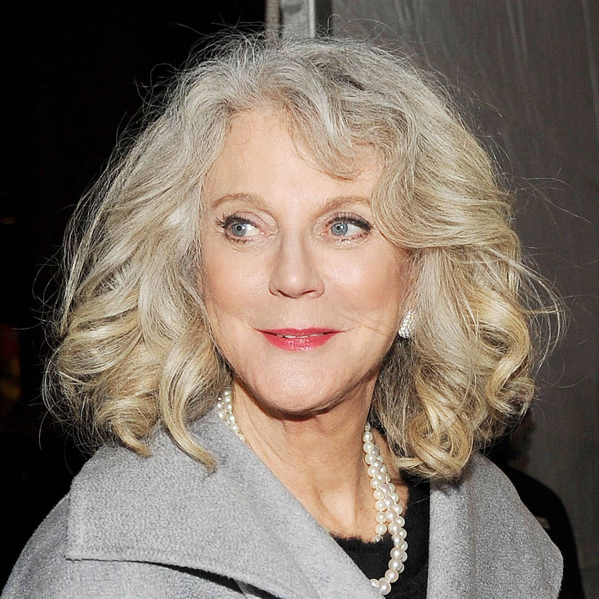 Blythe Danner Curly Hair Wallpaper