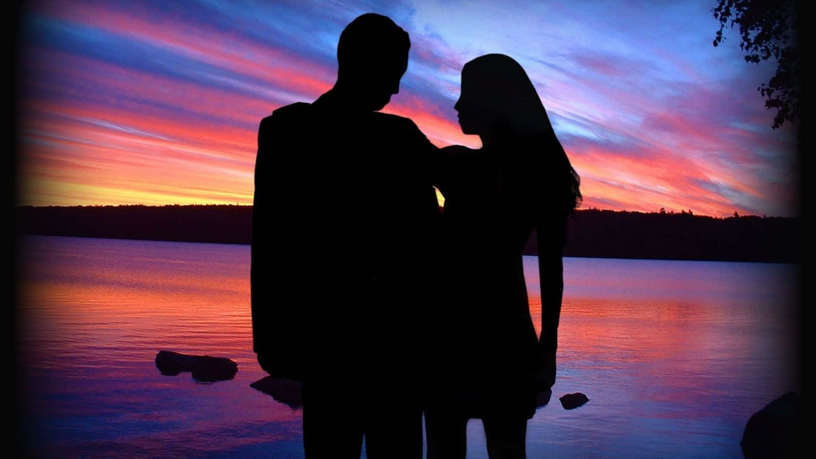 Boyfriend And Girlfriend Silhouette Wallpaper