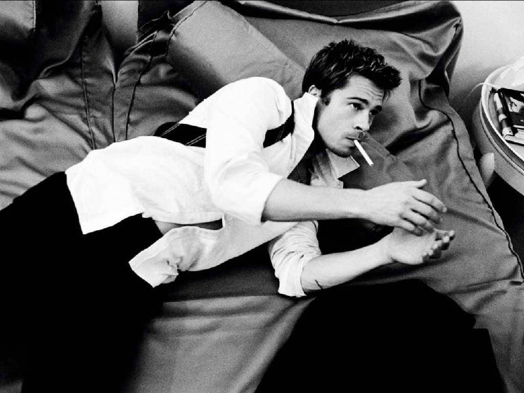 Brad Pitt Cigarette In Bed Wallpaper