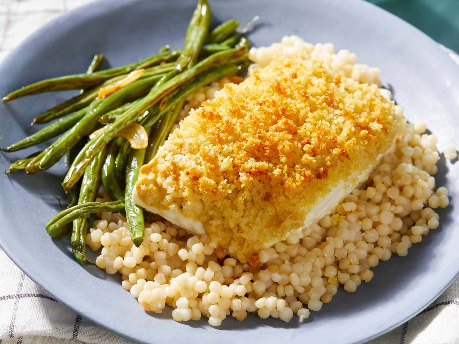 Breaded Halibutwith Green Beansand Couscous Wallpaper