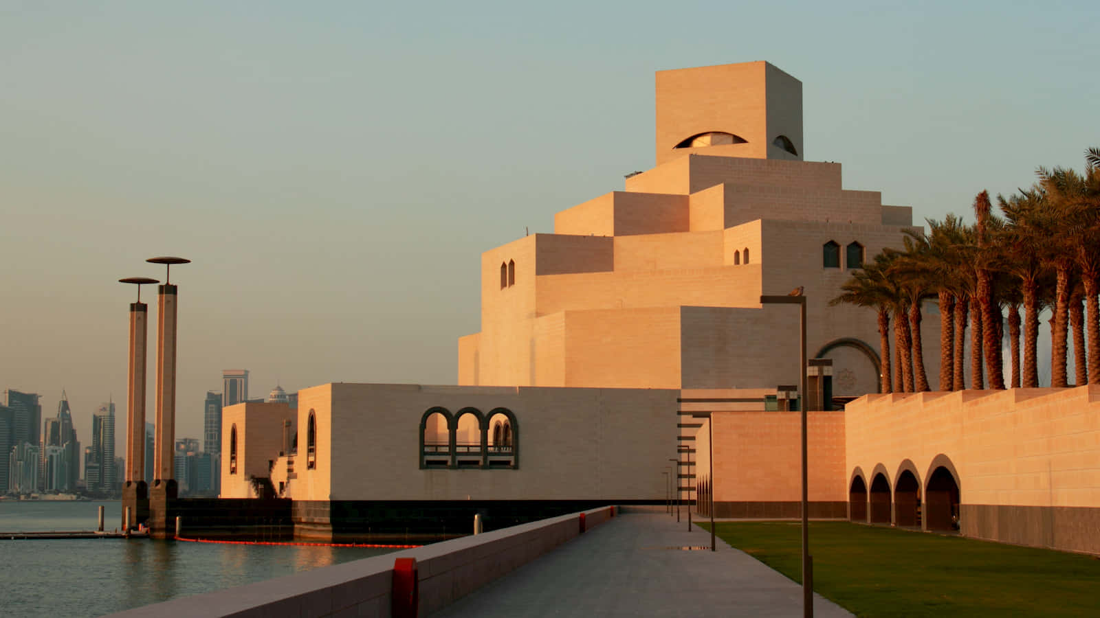 Brown Aesthetic Museum Of Islamic Art Wallpaper
