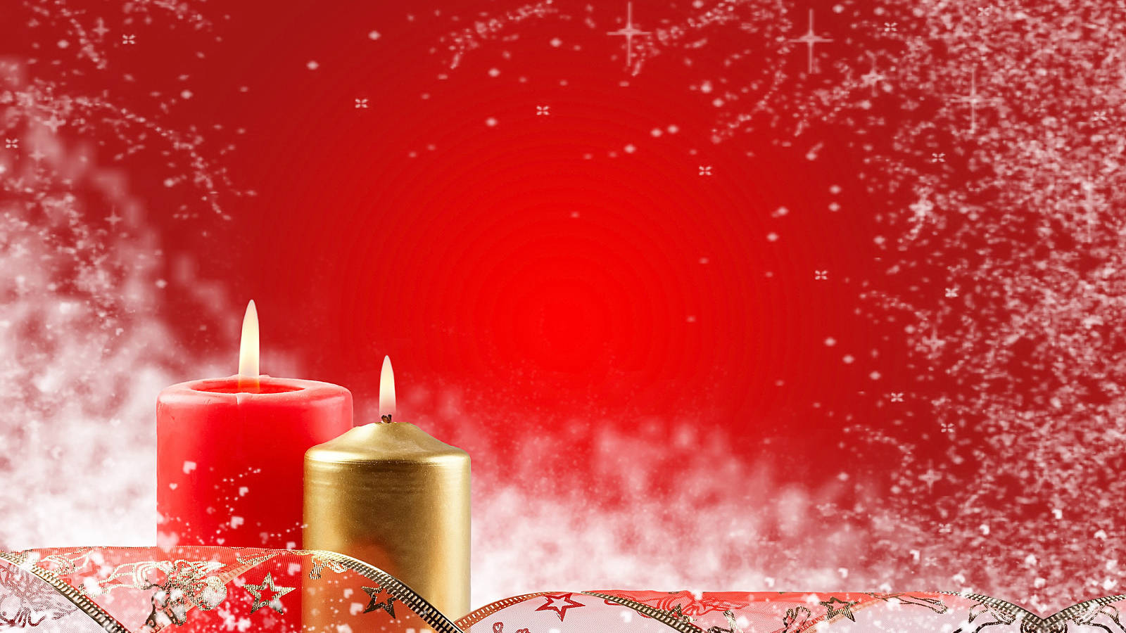 Candles On Red Christmas Background Wallpaper