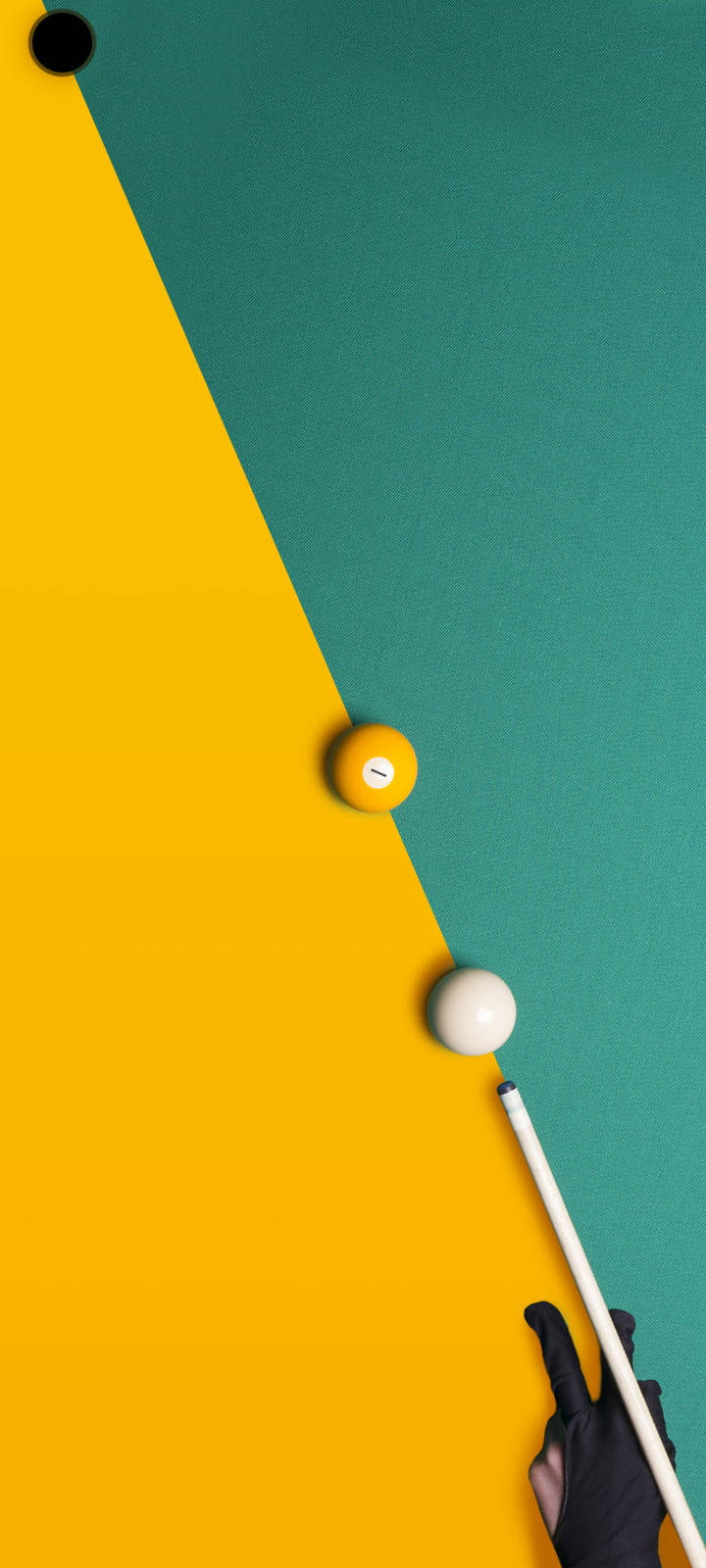 Captivating Dot Notch Precision In Billiard Balls Wallpaper