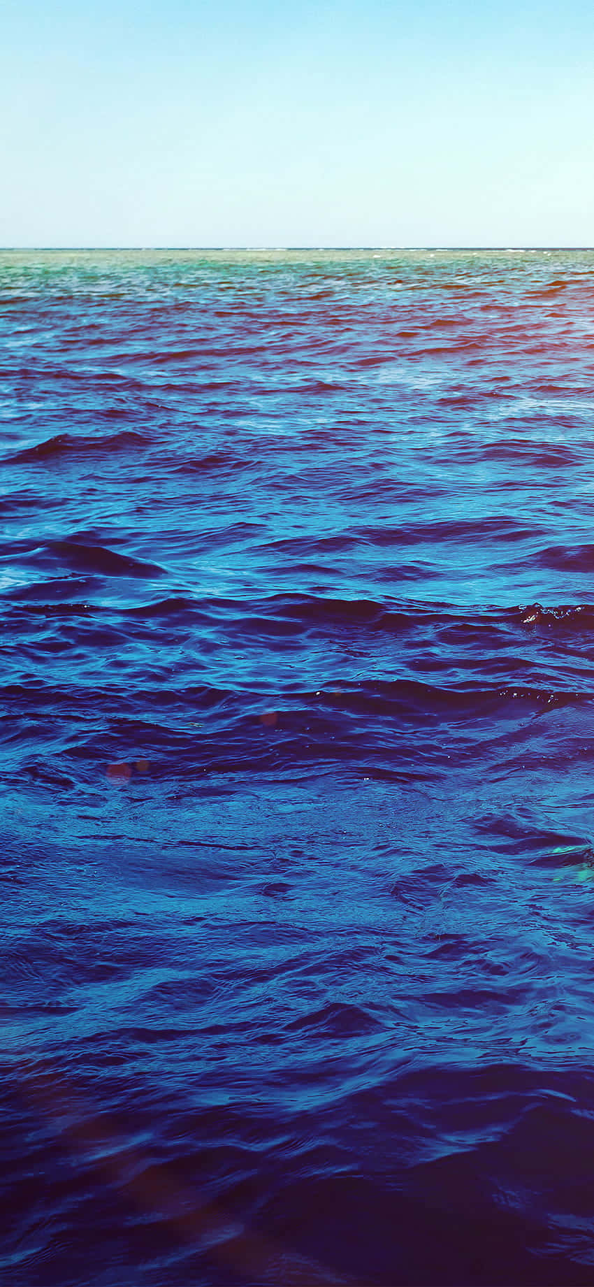 Capturing The Beauty Of The Ocean. Wallpaper