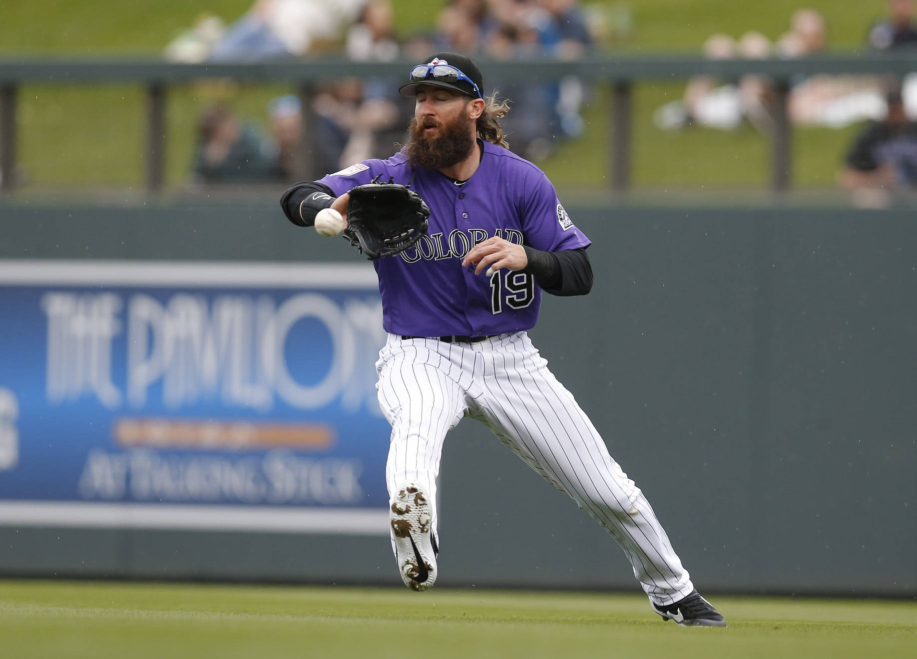 Charlie Blackmon Catches Ball Wallpaper