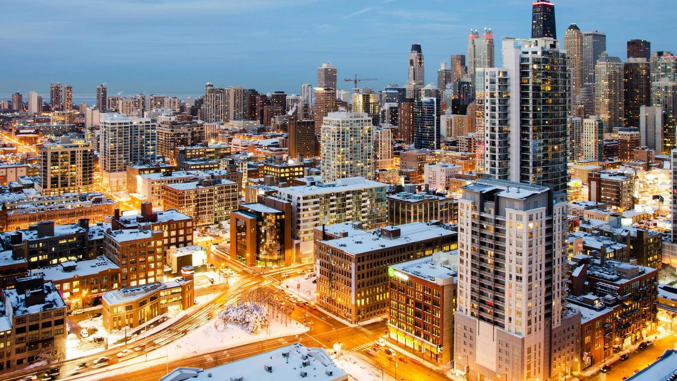 Chicago Illinois' Cityscape During Winter Wallpaper