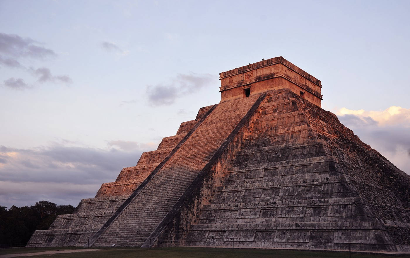 Chichen Itza Sunset Glow Wallpaper