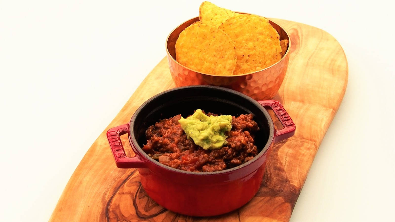 Chili Con Carne With Nachos Wallpaper